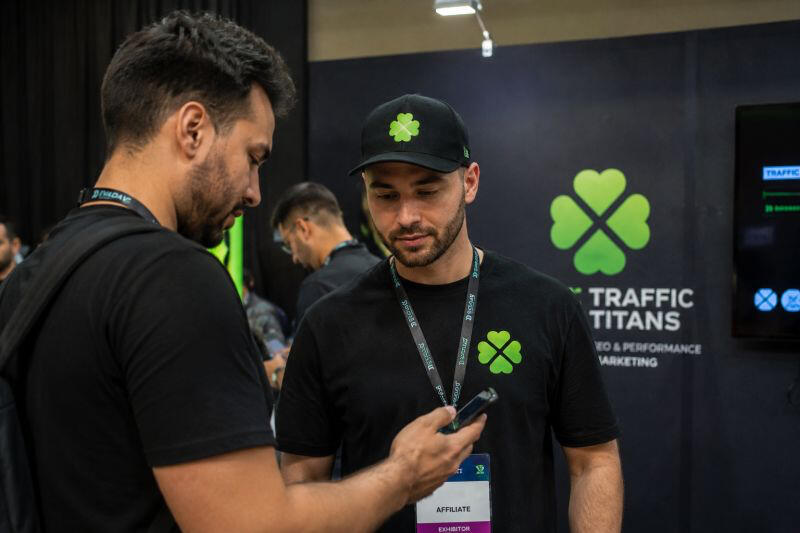 traffic gets harder Been seeing a lot of webmasters complain about the same thing lately — traffic gets harder to scale, but payouts somehow don’t improve. If you already have SEO, Facebook or performance traffic, the difference is often not the traffic itself. It’s the part